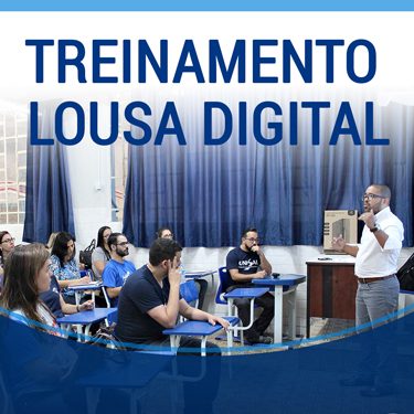 Treinamento da Lousa Digital no Colégio Educare Itápolis