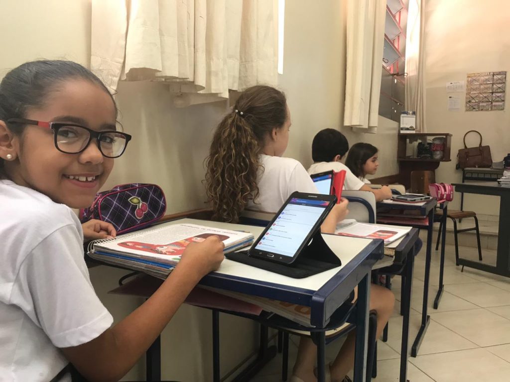 Conviver e Conectar - Inclusão e Alfabetização Digital: O JOGO DO